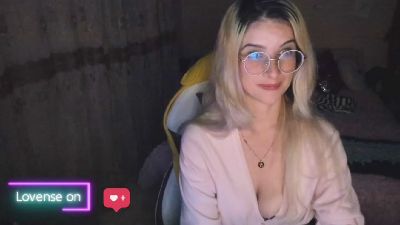 cata__s live cam on Cam4