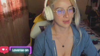 cata__s live cam on Cam4
