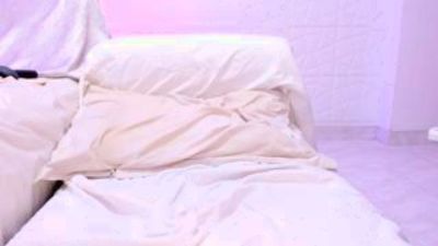 catadoll live cam on Cam4
