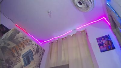 catahotxxx live cam on Cam4