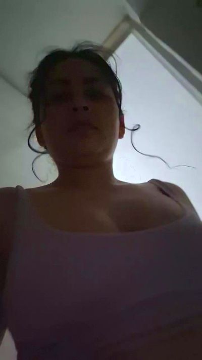 catalina827356 live cam on Cam4