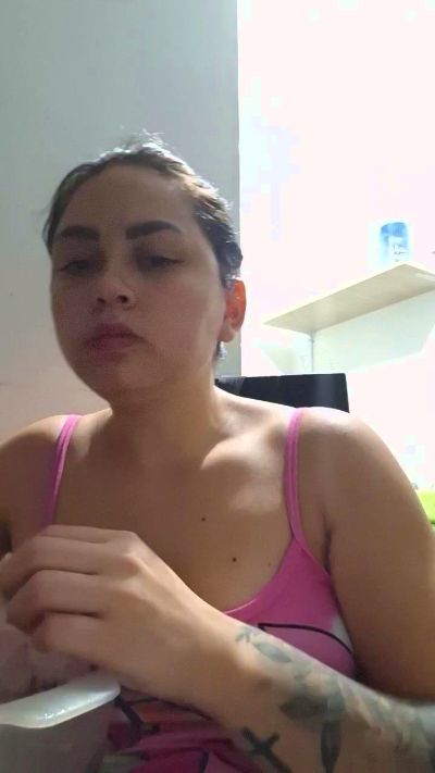 catalina827356 live cam on Cam4