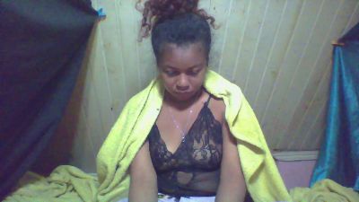 cathy9794 live cam on Cam4