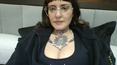 cathyfire420 live cam on Cam4