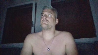 cavaliere1987 live cam on Cam4
