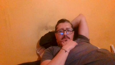 cazador_hot live cam on Cam4