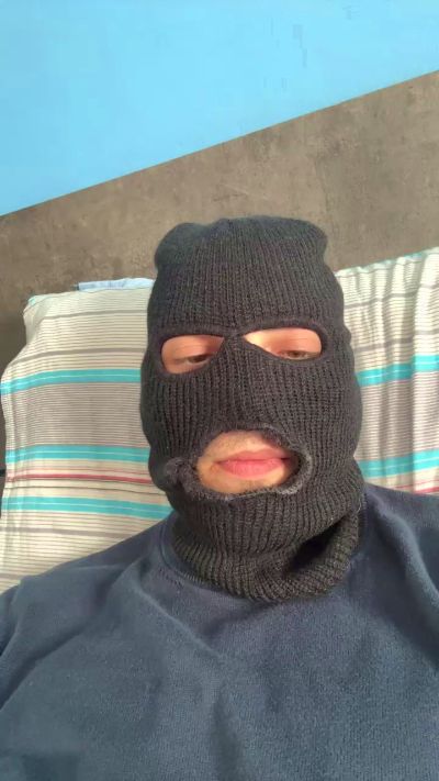 cazzogrossohot live cam on Cam4