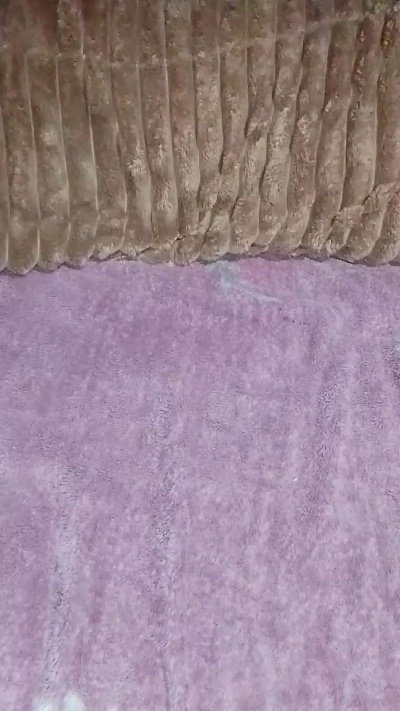 ccarla76w live cam on Cam4
