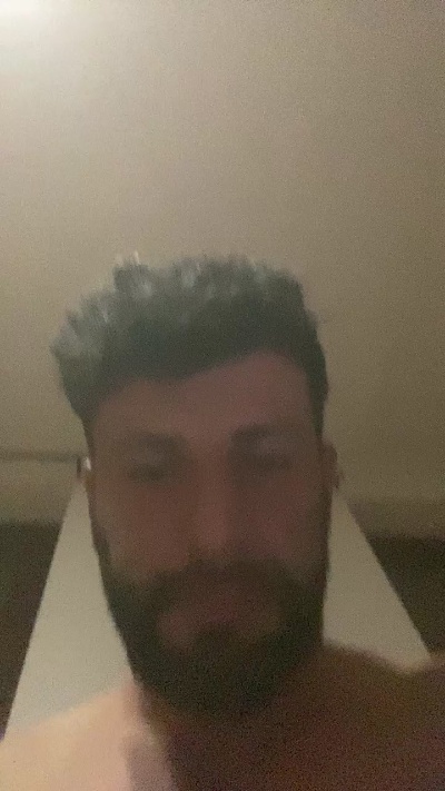 cecciotti97 live cam on Cam4
