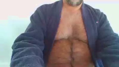 webcam porn Cedric Bear