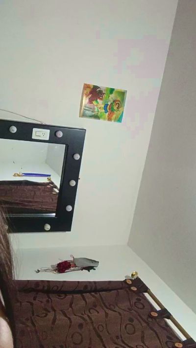celes25 live cam on Cam4