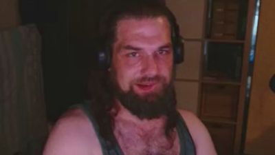 celtic3000 live cam on Cam4