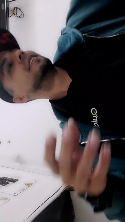 cerbero28 live cam on Cam4