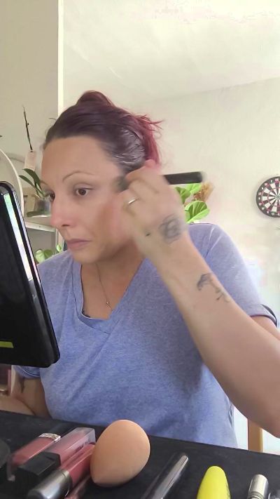 cerise132 live cam on Cam4
