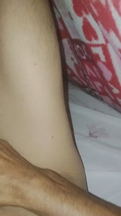 cesar1066 live cam on Cam4