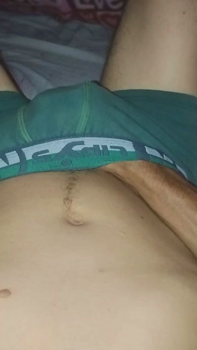 cesar1066 live cam on Cam4