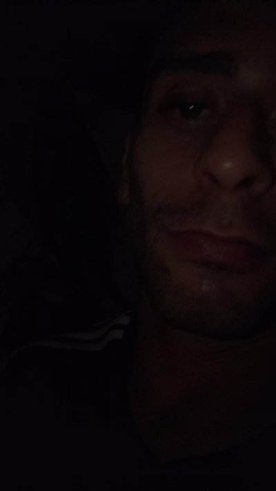 cesarhenriquea5 live cam on Cam4