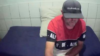 cesarpierdonaa1 live cam on Cam4