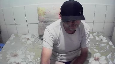cesarpierdonaa1 live cam on Cam4