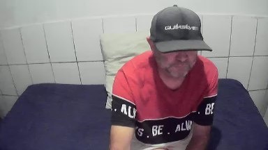 cesarpierdonaa1 live cam on Cam4