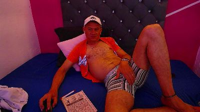 cesirry live cam on Cam4