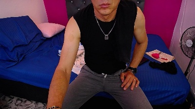 cesirry live cam on Cam4