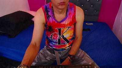 cesirry live cam on Cam4