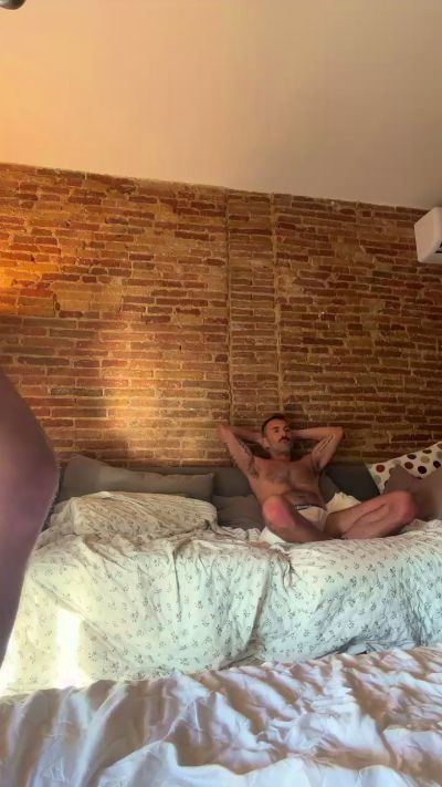 cgx233 live cam on Cam4