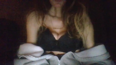 chantal1 live cam on Cam4