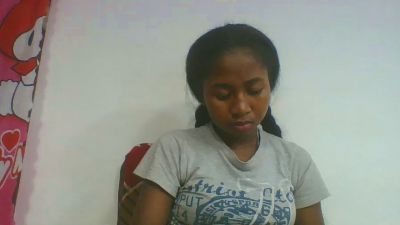 chantale7 live cam on Cam4