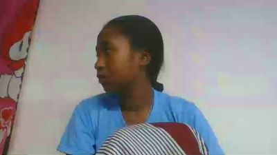 chantale7 live cam on Cam4
