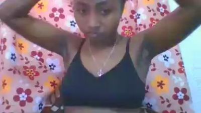 chantale7 live cam on Cam4
