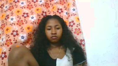 chantale7 live cam on Cam4