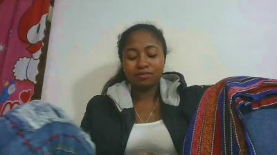 chantale7 live cam on Cam4