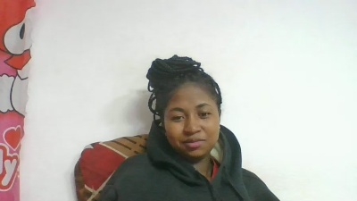 chantale7 live cam on Cam4