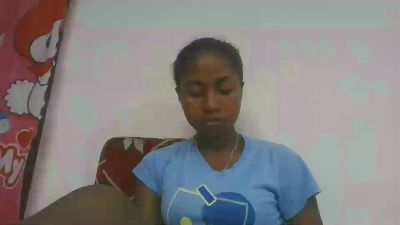 chantale7 live cam on Cam4