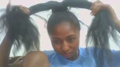 chantale7 live cam on Cam4