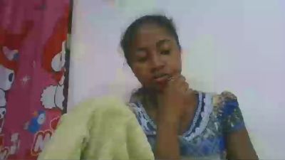 chantale7 live cam on Cam4