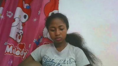 chantale7 live cam on Cam4
