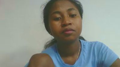 chantale7 live cam on Cam4