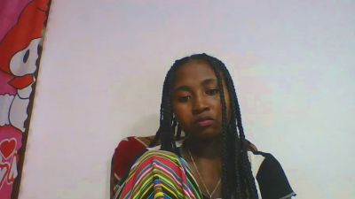 chantale7 live cam on Cam4