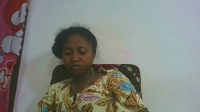 chantale7 live cam on Cam4