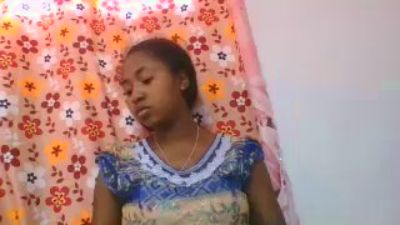 chantale7 live cam on Cam4