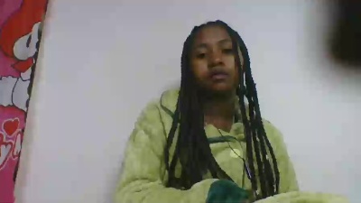 chantale7 live cam on Cam4