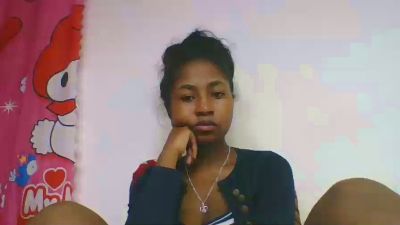 chantale7 live cam on Cam4
