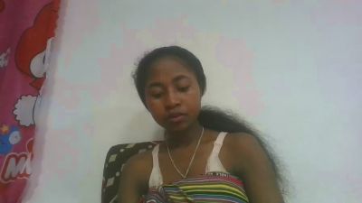 chantale7 live cam on Cam4