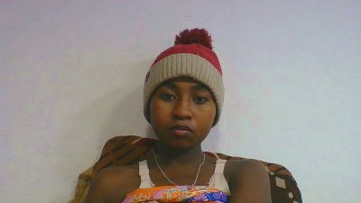 chantale7 live cam on Cam4