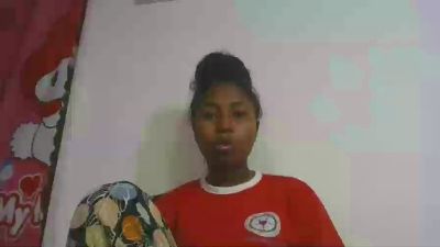 chantale7 live cam on Cam4