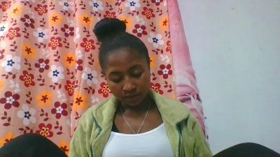 chantale7 live cam on Cam4