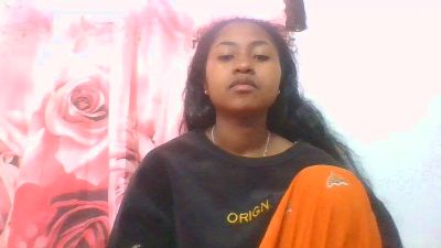 chantale7 live cam on Cam4